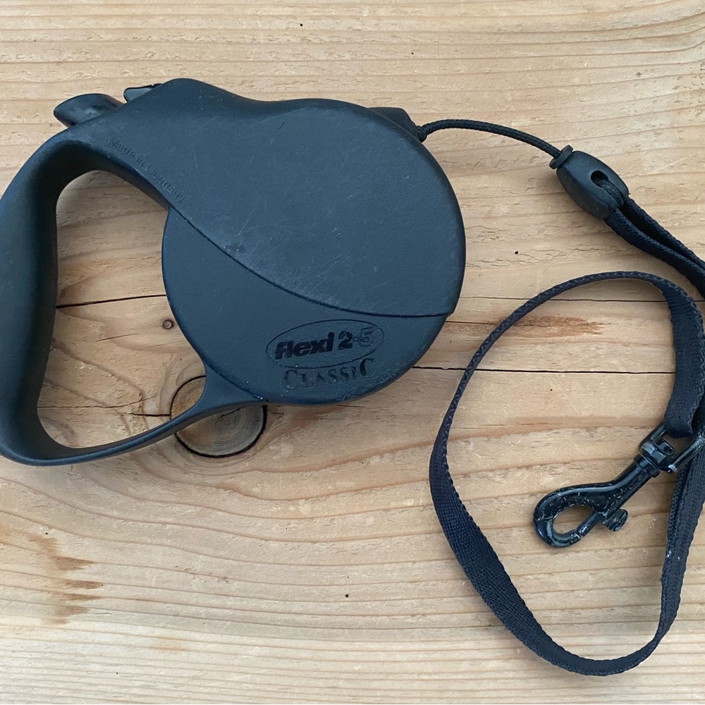 3 for $30 FLEXI CLASSIC 2 DOG LEASH